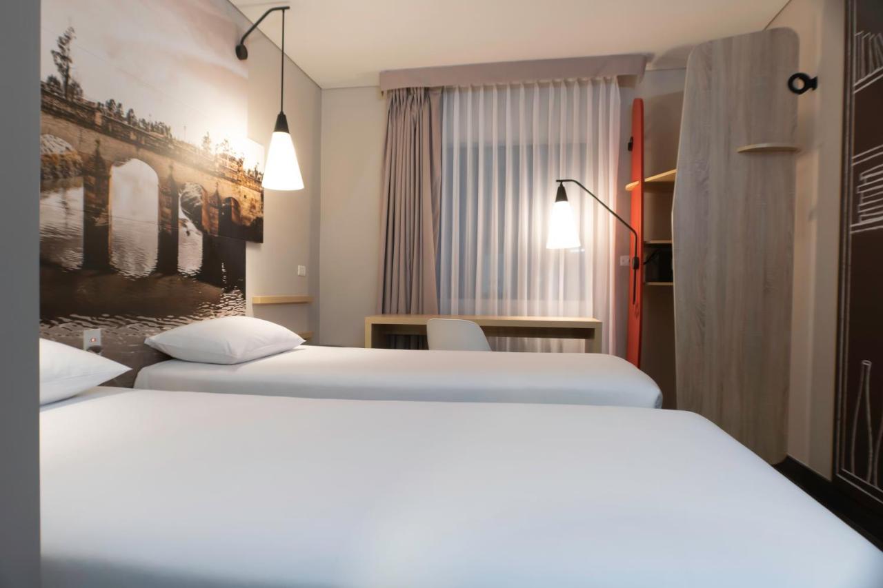 Ibis Chia Hotel Eksteriør billede