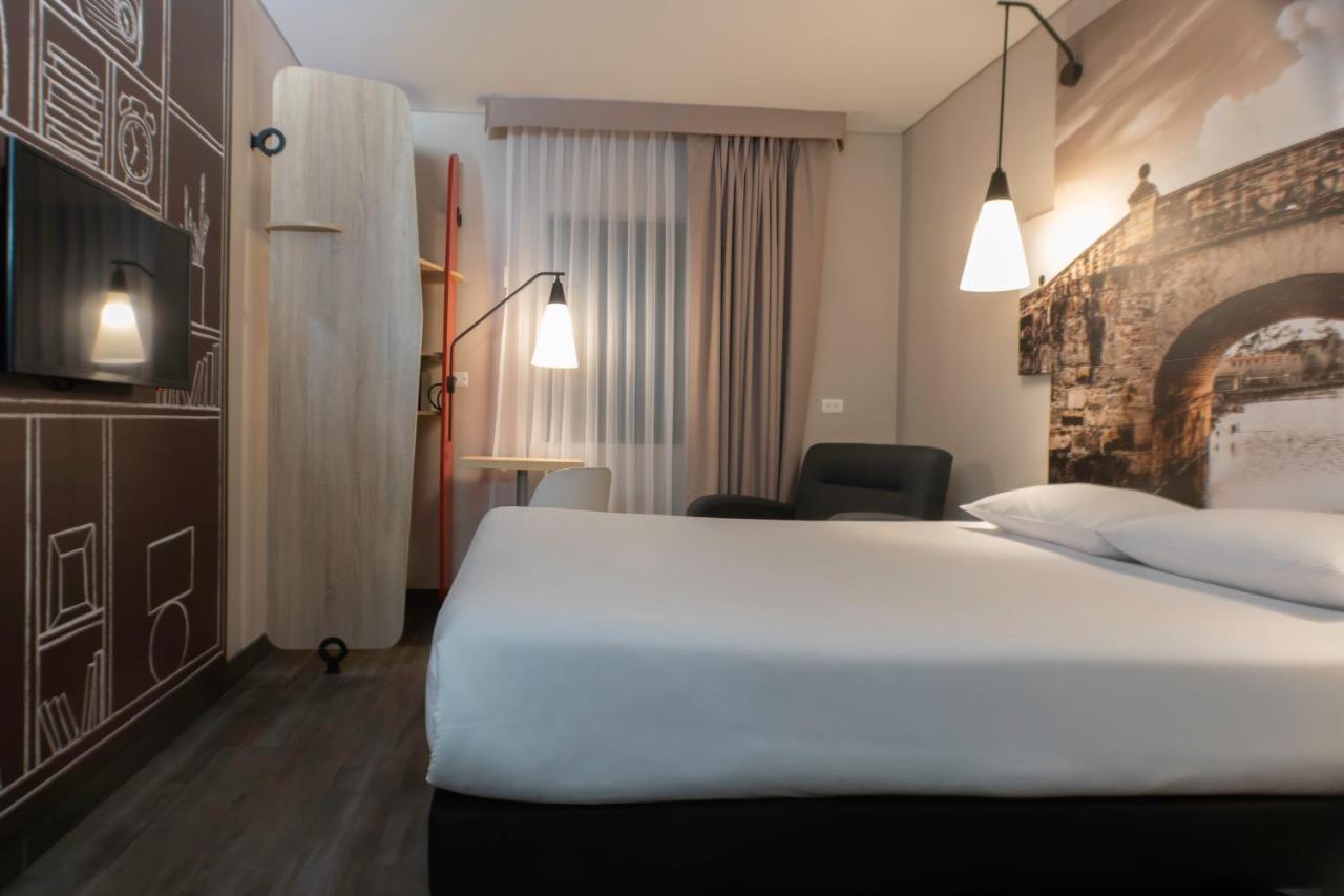 Ibis Chia Hotel Eksteriør billede