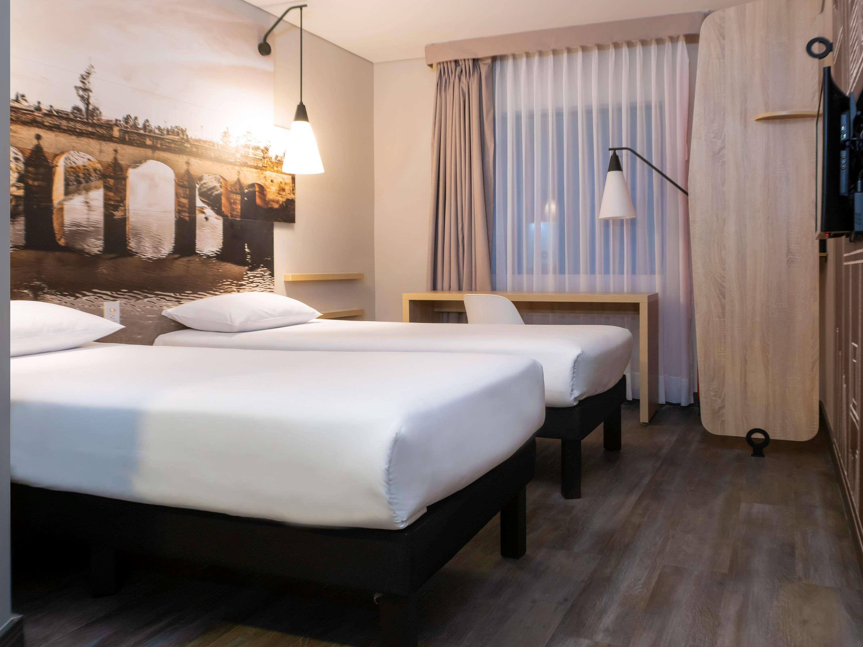Ibis Chia Hotel Eksteriør billede